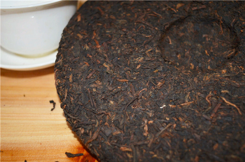 Golden Peacock Special Grade Cake * 2012 Li Ming Spark Pu-erh Puer Tea Ripe 357g