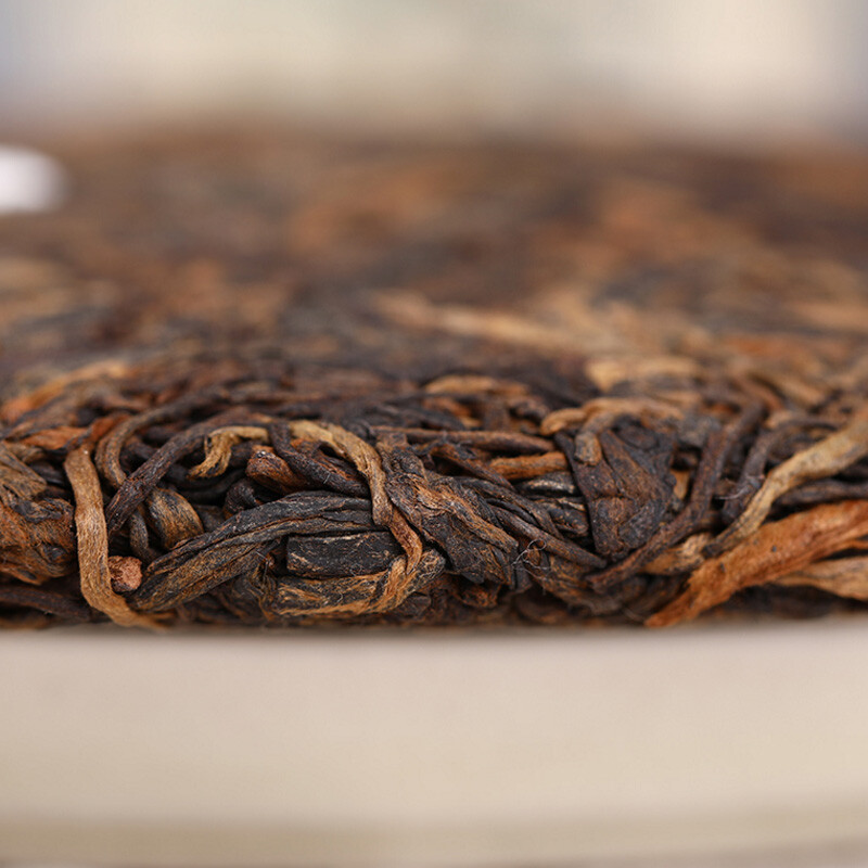 2020 Haiwan Old Comrade Liang Pin Yin Geng Ancient Tree Pu’er Ripe Puer Tea 400g