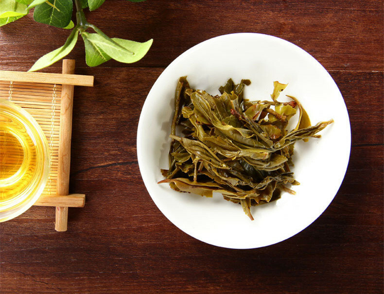 357g Organic Yunnan Puerh Tea Cake Sheng Menghai Green Natural Herbal Detox