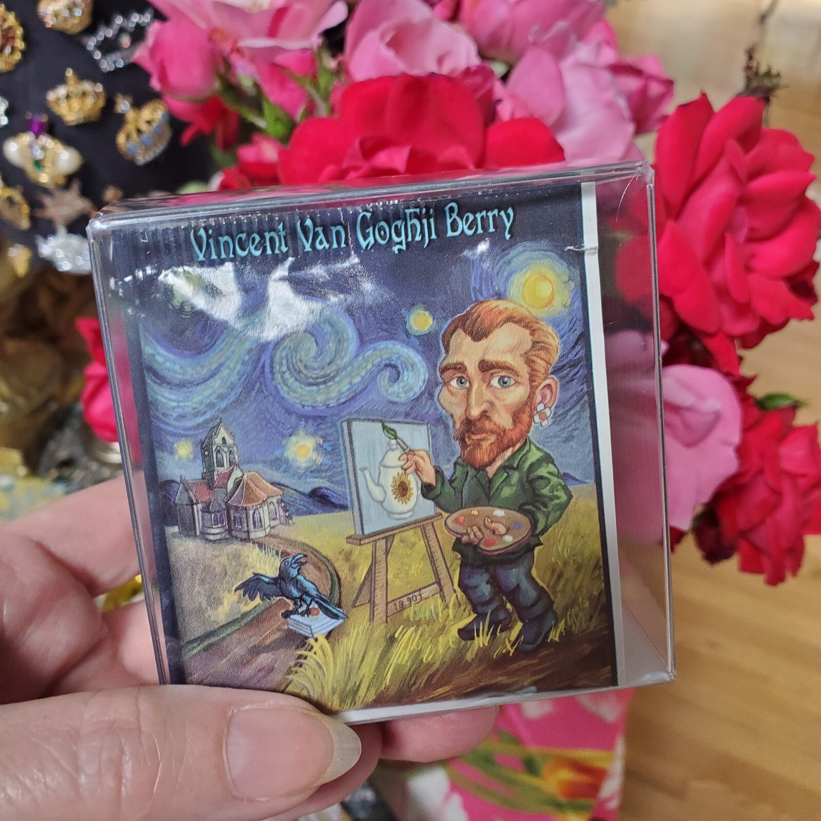 Vincent Van Goghji Berry Tea Bags in Clear Cube The Tea Book Best by 11/26