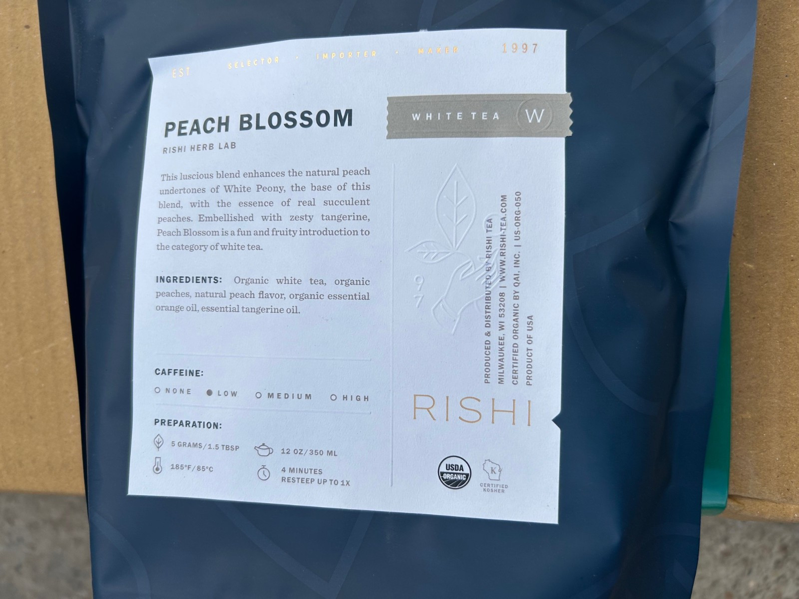 ORGANIC Rishi Tea Drink Peach Blossom 12oz low caffiene BB6/2027 White Mushroom