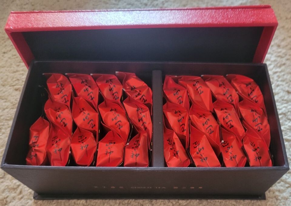 Brand NEW Traditional Tea Sachets Within Large Gift Box Tradition Tea Gift