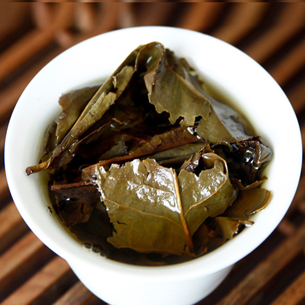 357g Yunnan Puer Raw Tea Cake Ancient Tree Golden Leaf Chinese Pu-erh Green Tea