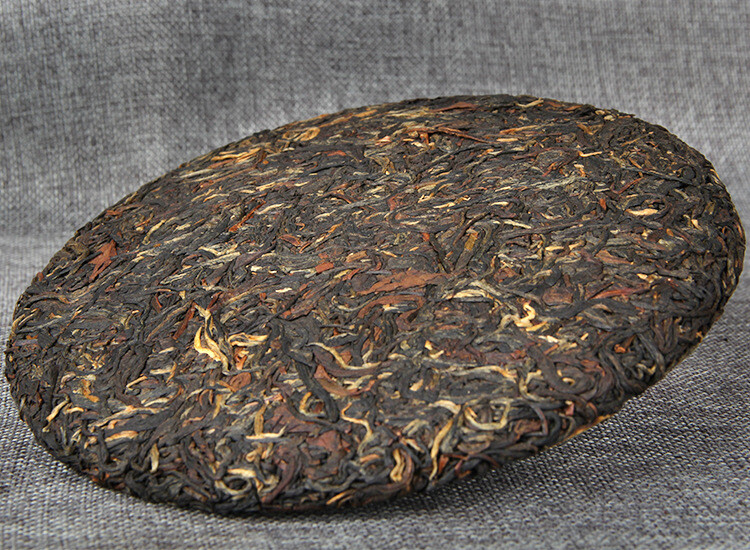 GU SHU HONG CHA * Sun Dried Ancient Tree Dianhong Dian Hong Black Tea Cake 357g