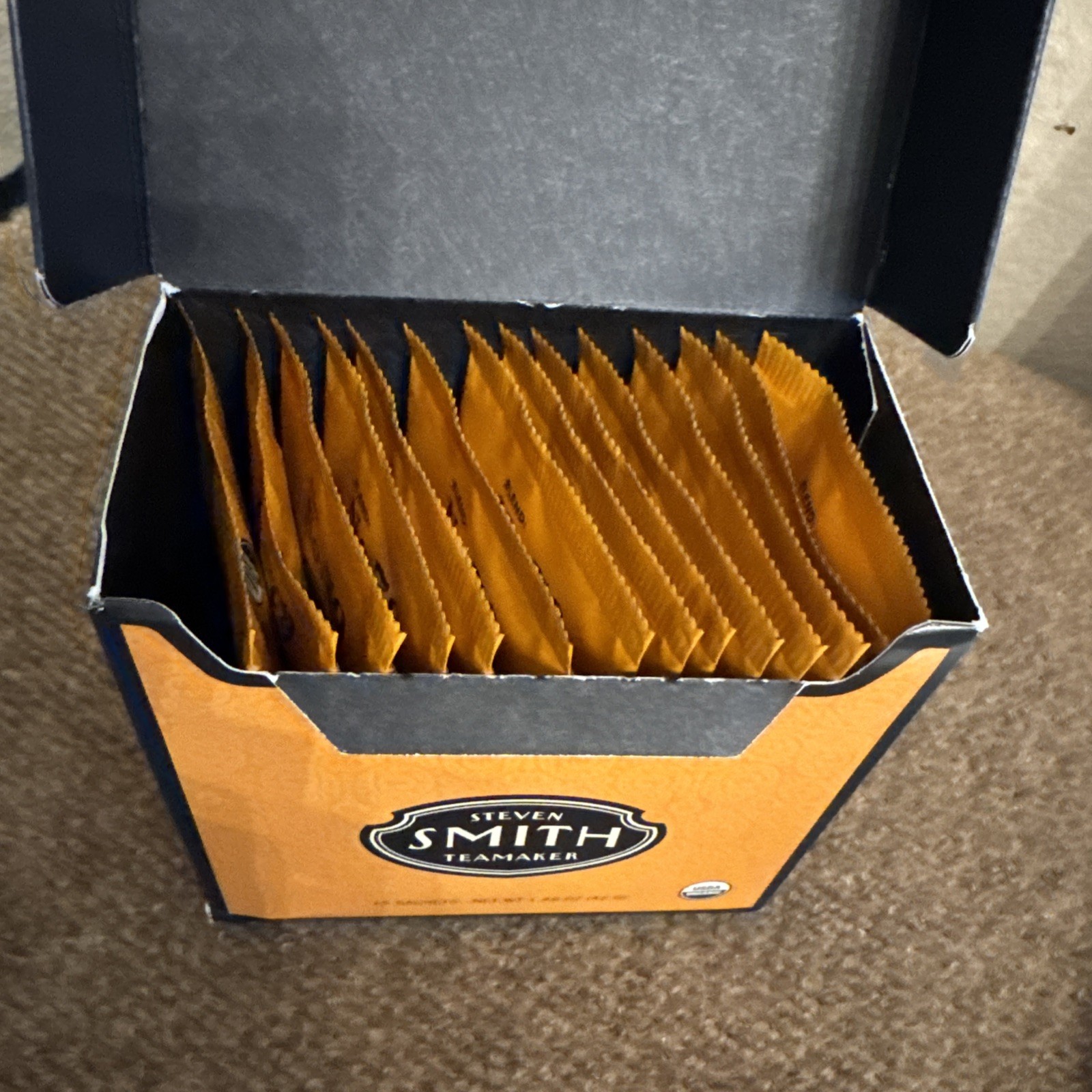 Smith Teamaker Ginger Rising No. 79 Tea – 14 Sealed Sachets Remaining – Open Box