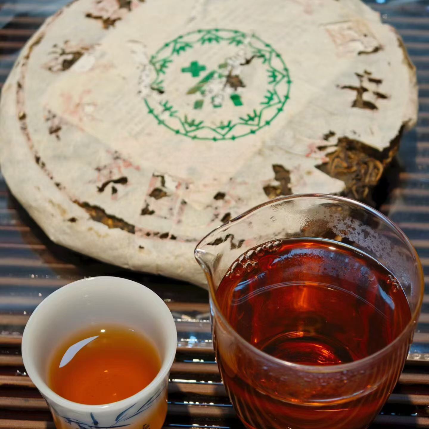 1990s Mengku Ancient Tree Raw Pu-erh Tea Cake 357g | Aged Sheng Puer Yunnan
