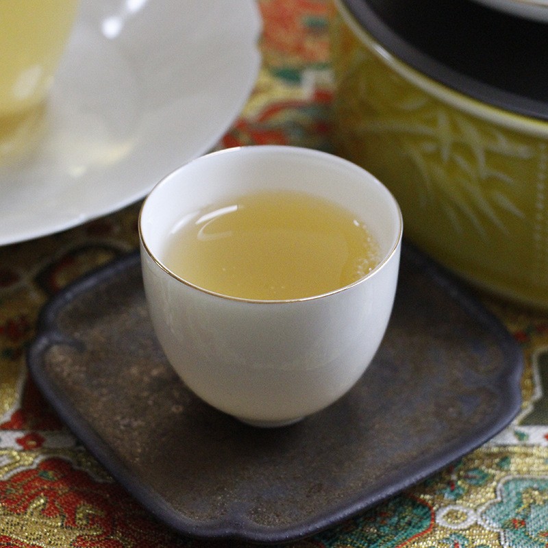 357g Yunnan Ancient Tree 2022 Iceland Pu’er Tea Raw Tea Cake Qizi Cake Tea