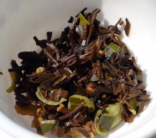 Masala Chai Blend of Loose Leaf Black Tea & Indian Spices English Breakfast Tea
