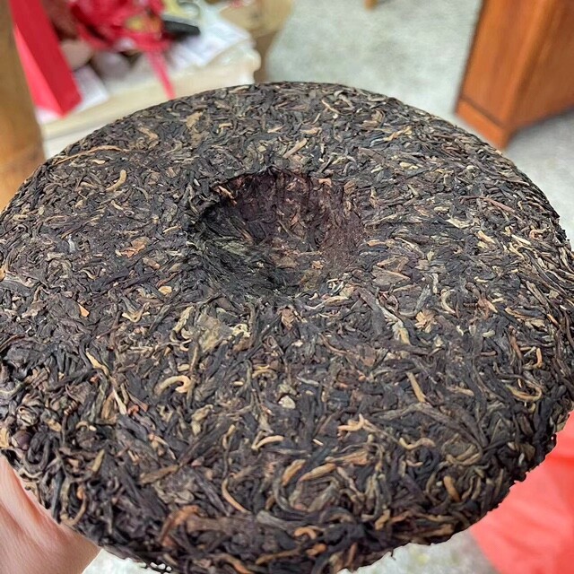 China Yunnan Chang Tai Puer Tea Group 2007 Sheng Pu Er 7548 Raw Pu-erh 357g