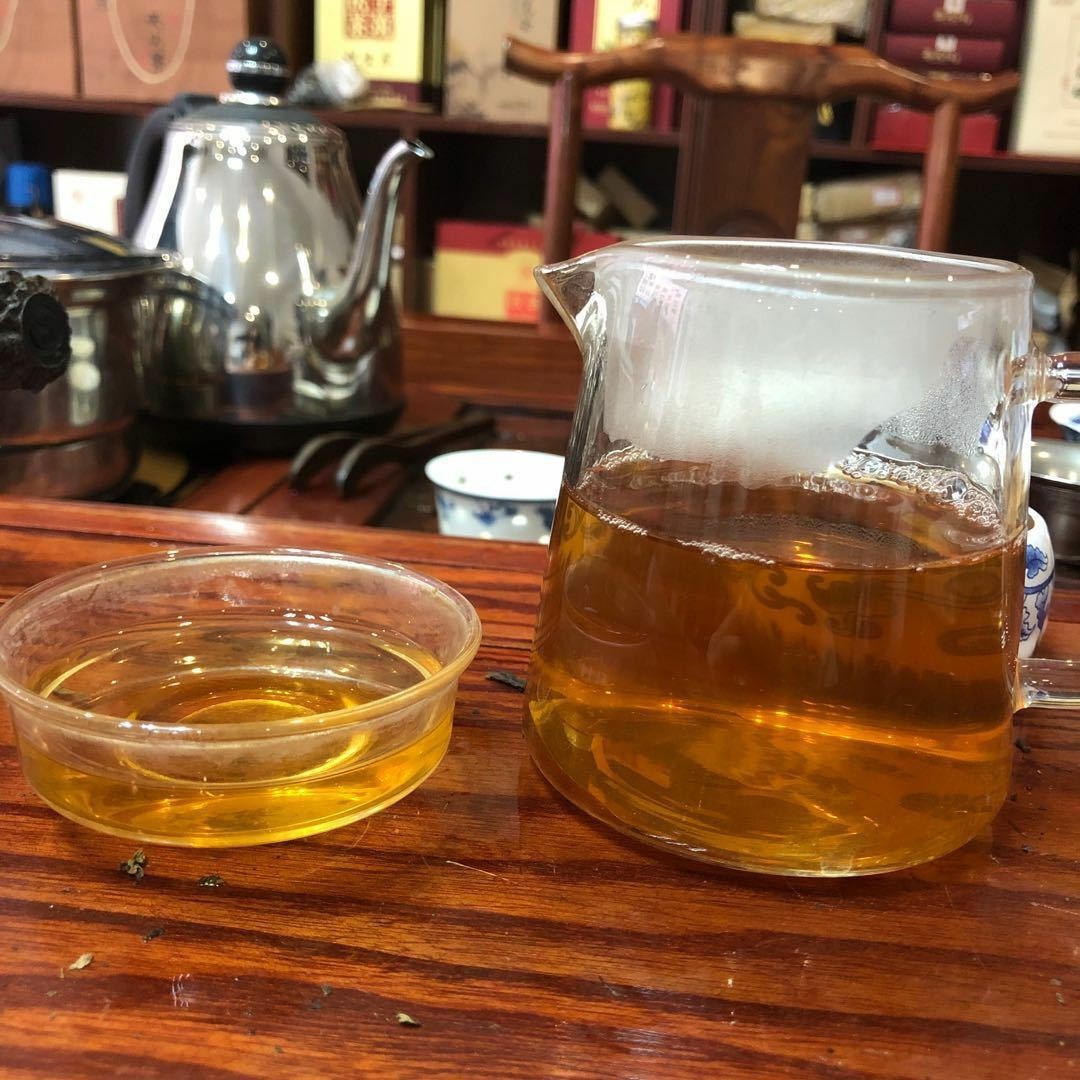 Anhua Baishaxi Dark Tea with Golden Flower Dark Tea Fu Brick FuZhuan HeiCha 300g
