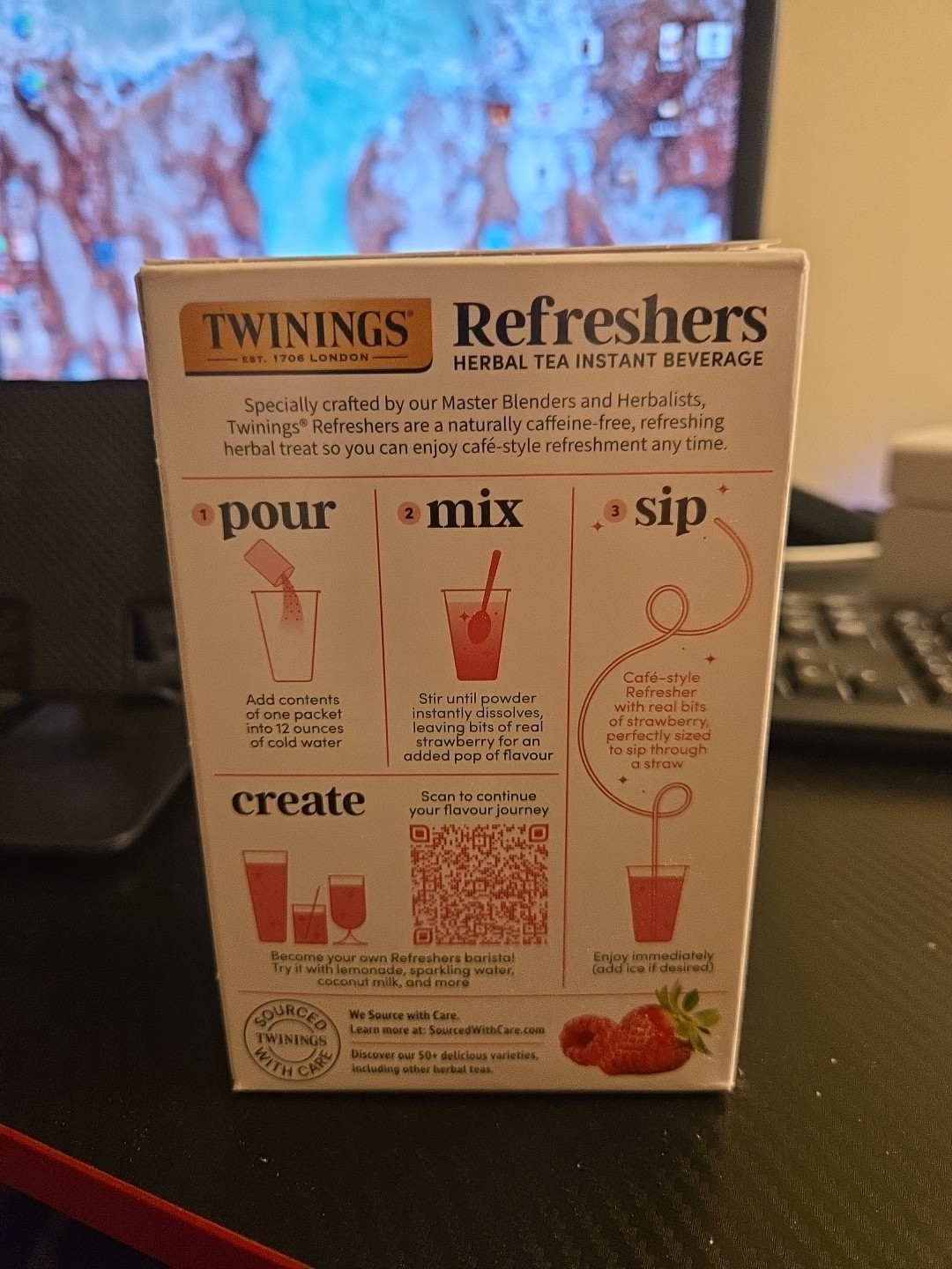 Twinings Strawberry Raspberry Refreshers Exp: 07/2027
