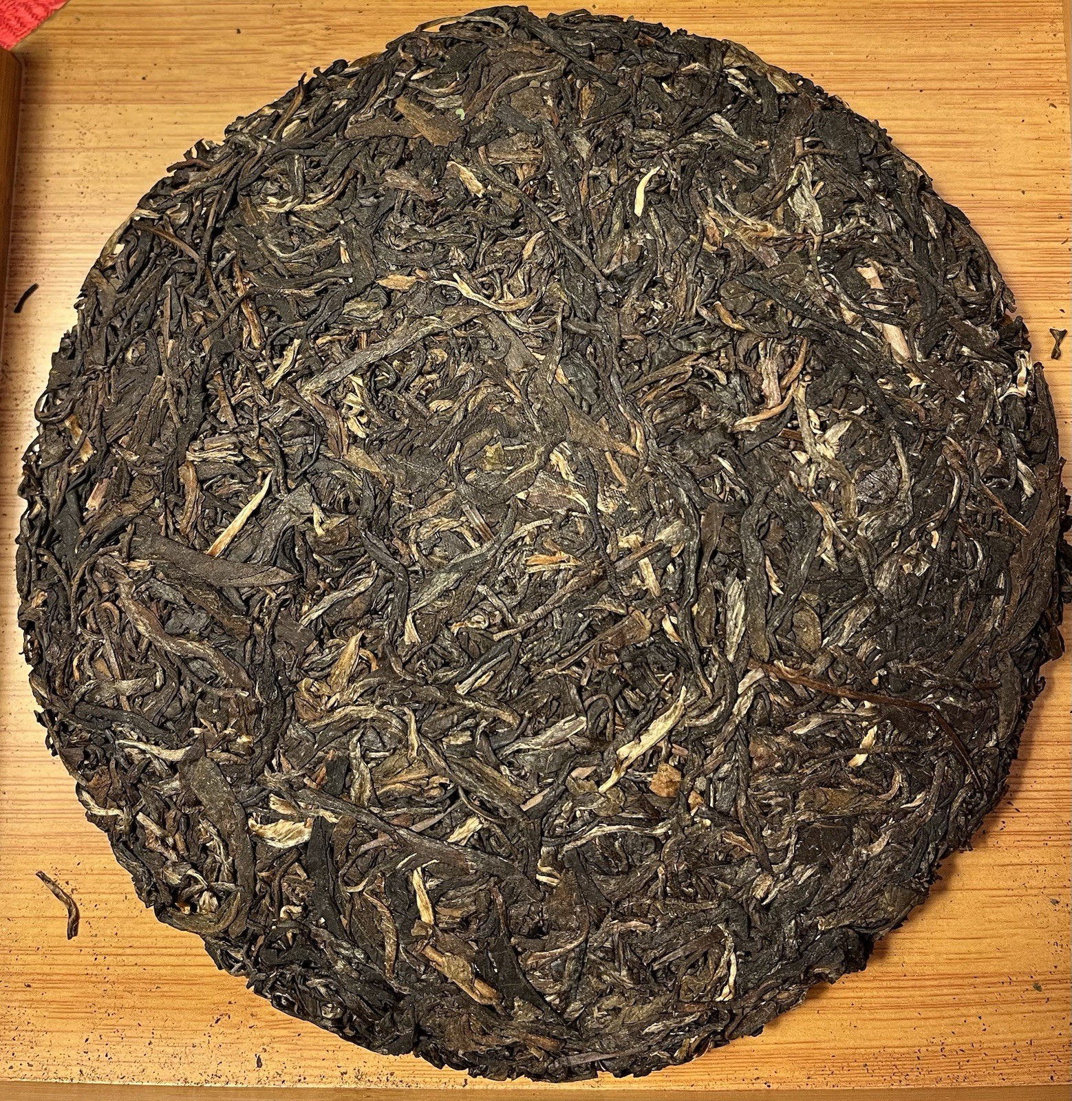 1999 Yunnan Yiwu Liu Baoxiu Tong-Qing-Hao Aged Raw Puerh Tea 357g 廿七年陈易武同庆号老生普洱茶