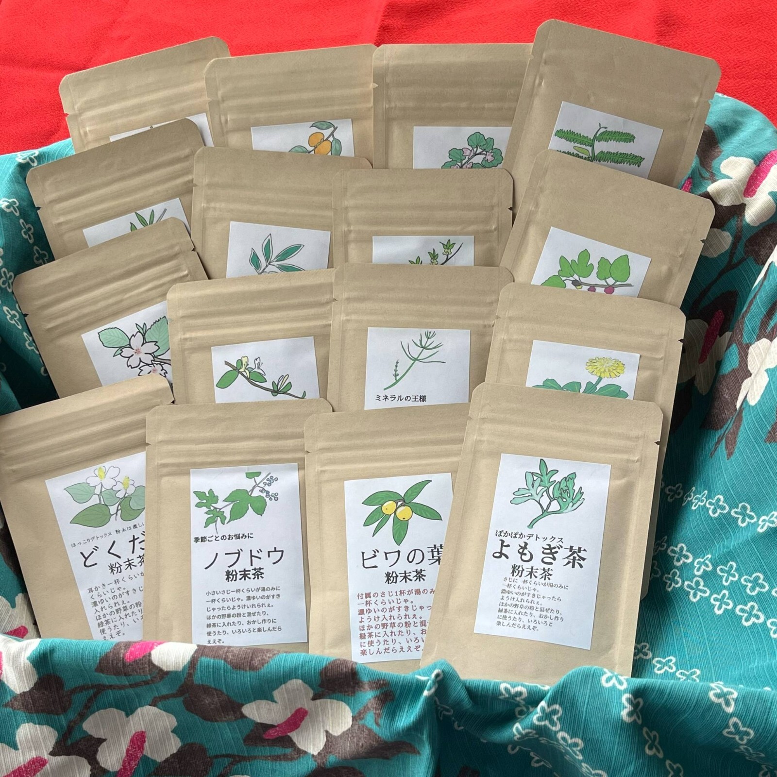 Japanese Herbal Tea by Pharmacist | Assorted 16 Herbs | Caffeine-Free each 10g