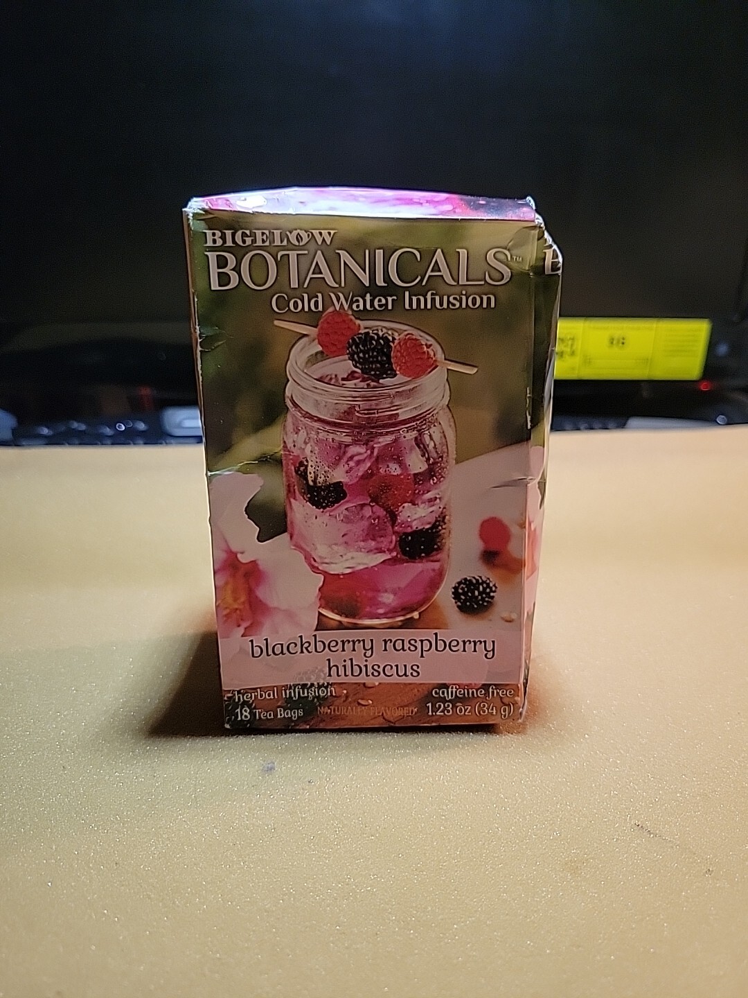 Bigelow Tea Botanicals Cold Water Infuse BLACKBERRY RASPBERRY HIBISCUS