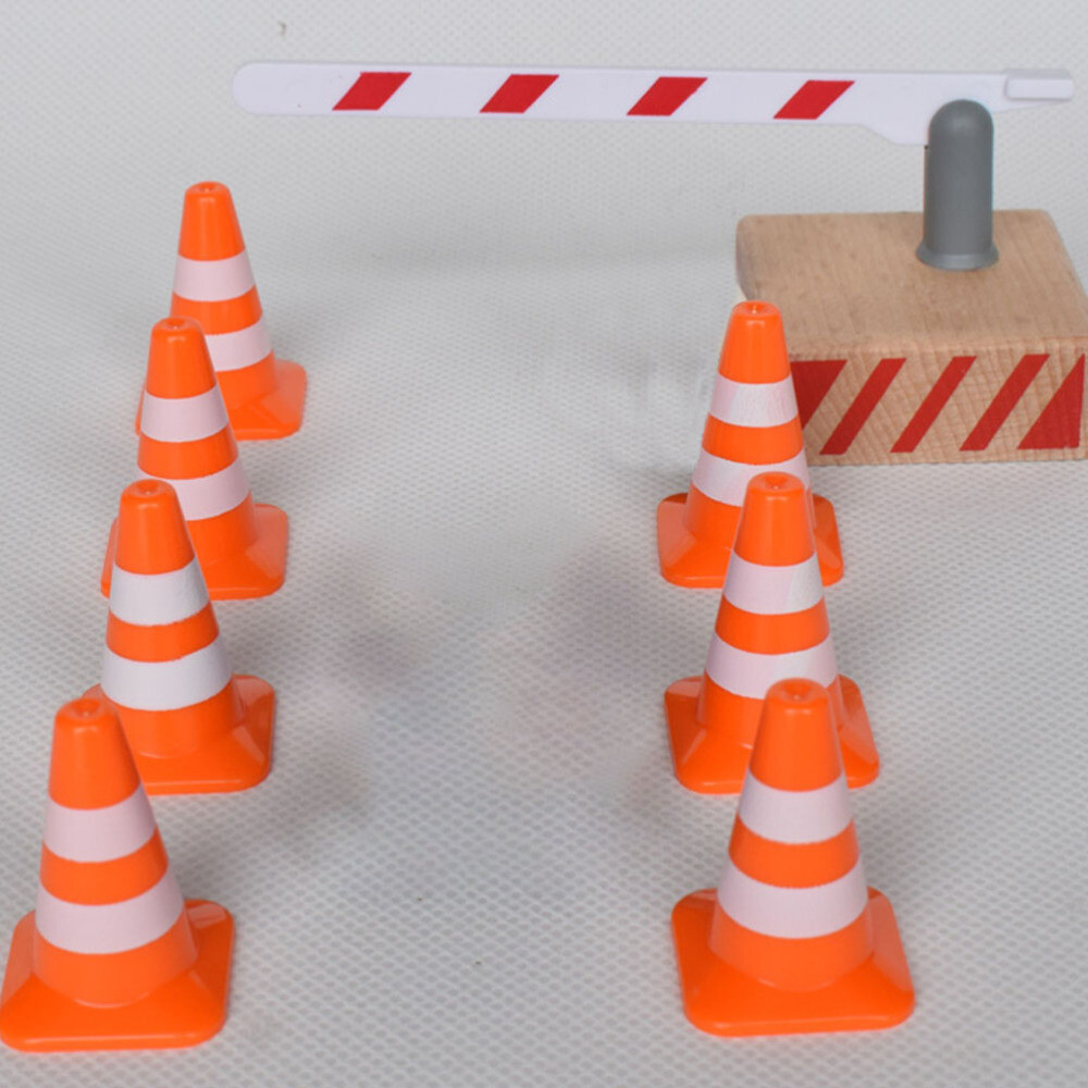 7x Traffic Cones Model Traffic Road Cones Construction Toys Model Traffic Signs