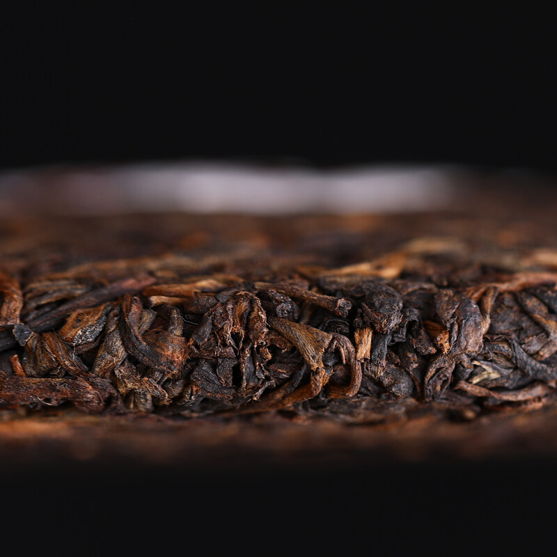 2021 Haiwan 9978 (batch 211) Lao Tong Zhi Old Comrade Ripe Puer Tea Cake 357g