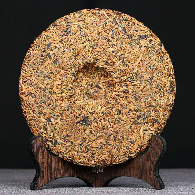 Nonpareil Yunnan Honey Flavor Golden Buds Dian Hong Black Tea Cake 357g