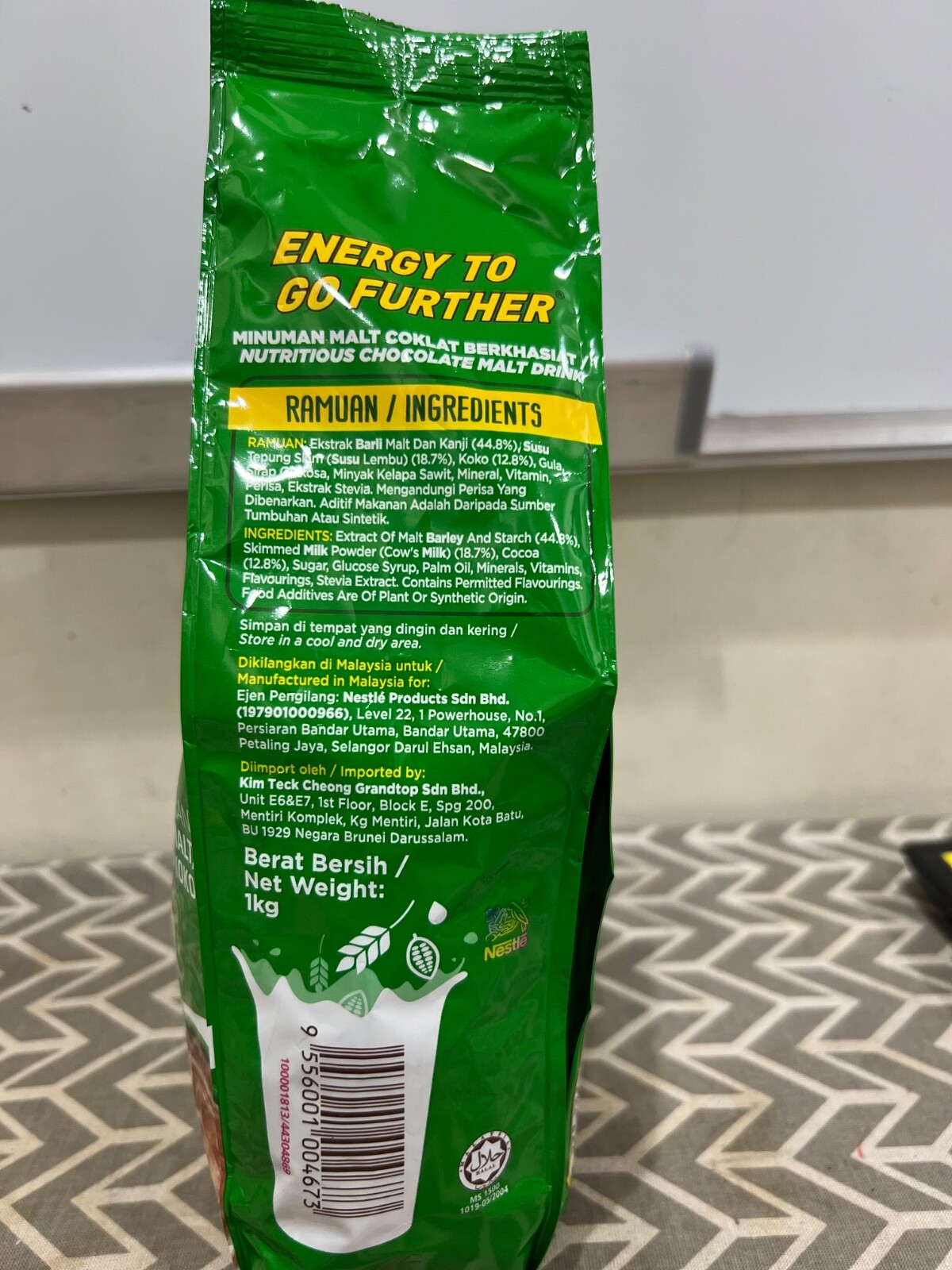 NESTLE MILO Nutritious Chocolate Malt Drink Pack 1Kg + Ekspress Shipping DHL