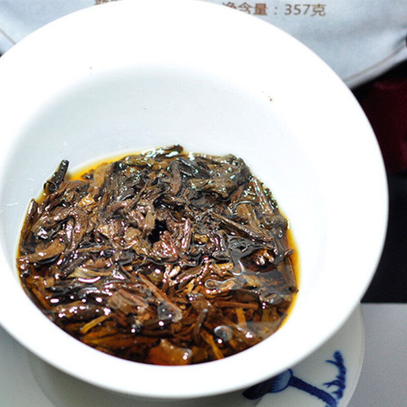 HelloYoung Yunnan Ripe Pu-erh 357g Ancient Tree Smooth Digestion Daily Brew