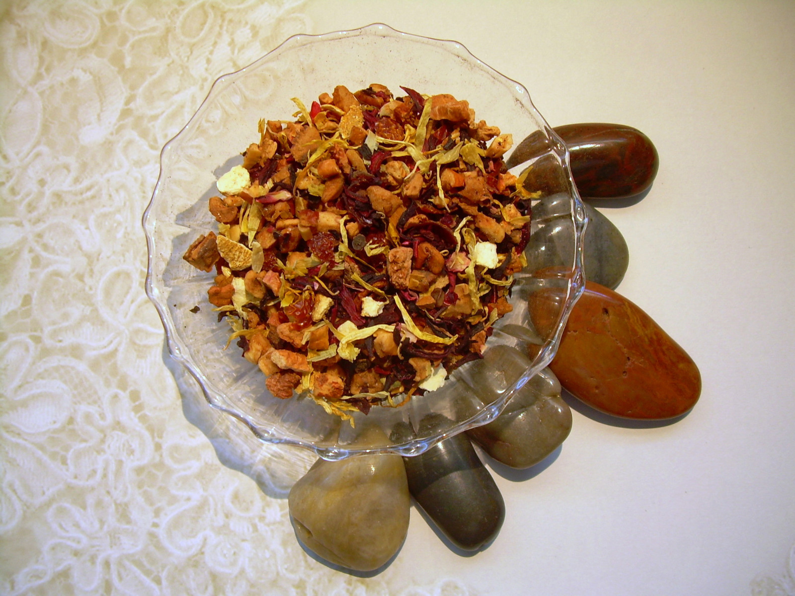 Angel Falls Mist Tisane Tea 2 Oz 60 Grams Fruit Rose Hips & Hibiscus Flowers