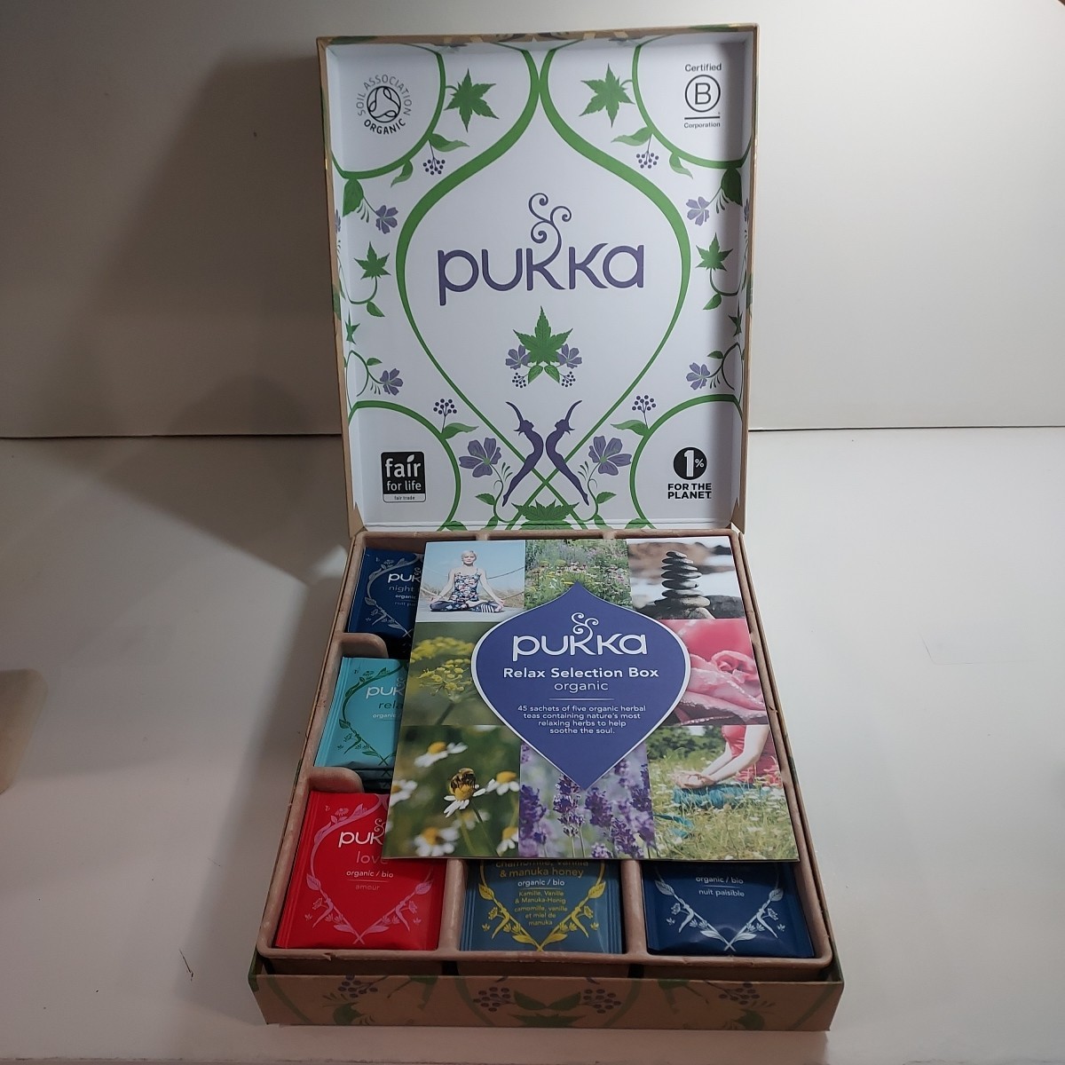 Pukka Organic Tea Relax Selection Box Gift Set 45 Sachets of 5 Herbal Blends NEW