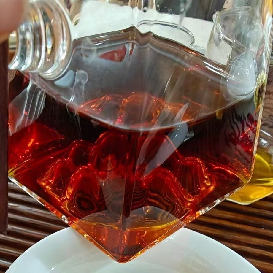 Pu-Erh tea,1990s,人蔘磚,200g,Cooked