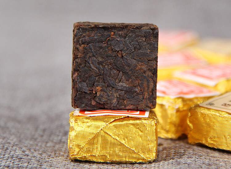 Yunnan ‘Jia’ Word Mini Tea Brick Shu Pu Er Pu-erh Ripe Tea Aged Puerh Brick 250g