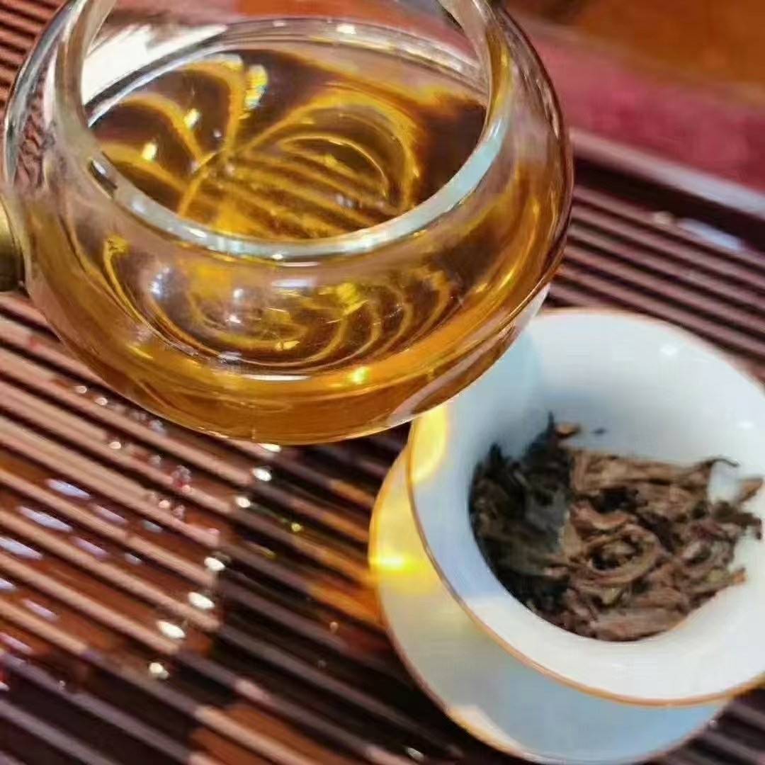2007 Dadugang The Universe in the Pot Raw Pu-erh Tea Cake, 400g, from Yunnan