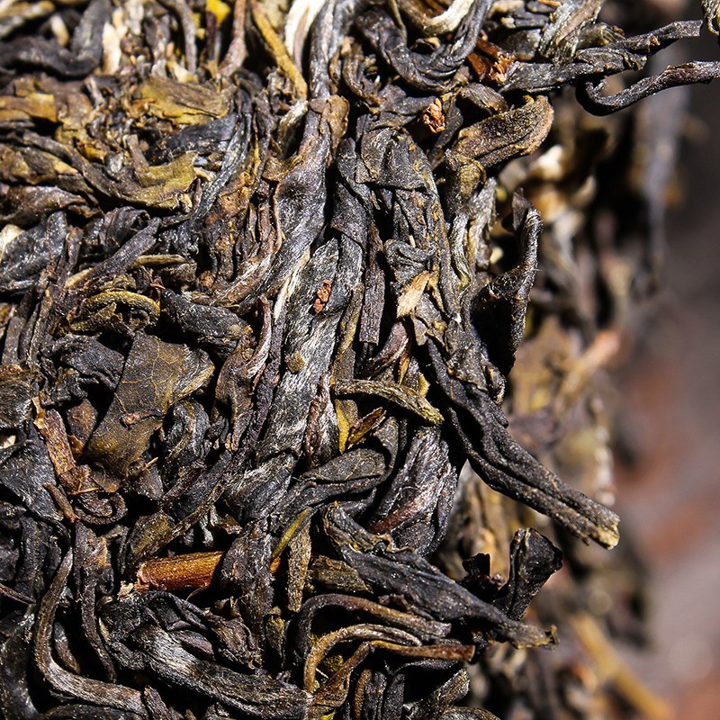 600g Yunnan Naka 2016 Meng Song Big Tree Tea Pu’er Tea Raw Tea Bamboo Tube Tea