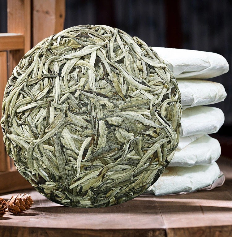 300g FuDing White Tea Cake Silver Needle Bai Hao Yin Zhe Beeng tea