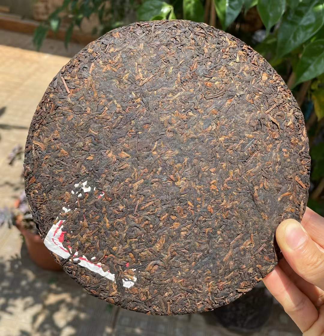 2006 Yr Menghai YI WU LAO SHU Pu’er Pu-erh Tea Ripe Puer Cake Shu 357g
