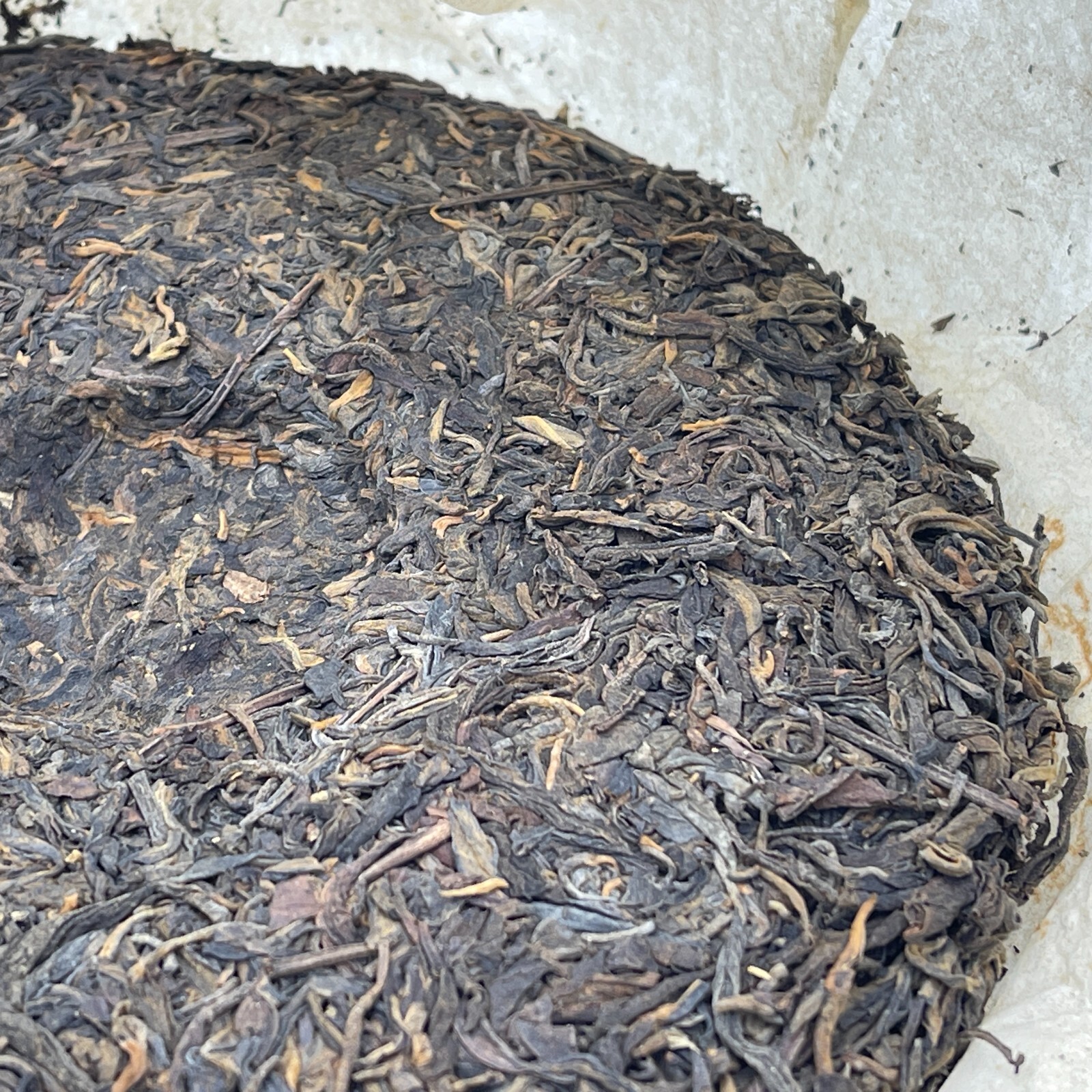 Pu-erh tea,1998,訂製茶 中茶紅印 Customized Tea China Tea Red Seal,357g,Raw