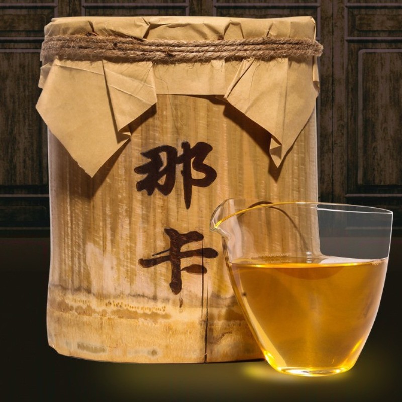 600g Yunnan Naka 2016 Meng Song Big Tree Tea Pu’er Tea Raw Tea Bamboo Tube Tea