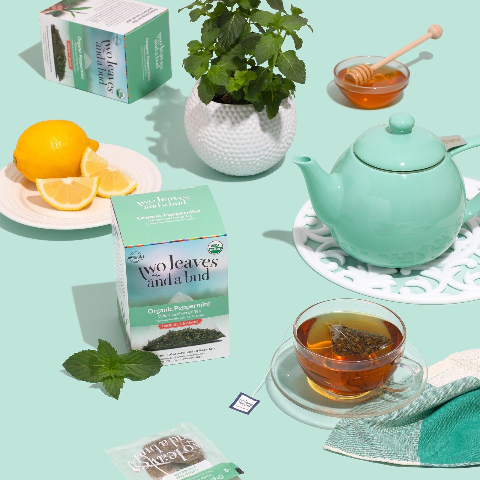 Two Leaves and a Bud Sampler Pack, Assortment of Green, Herbal, and Black Tea…