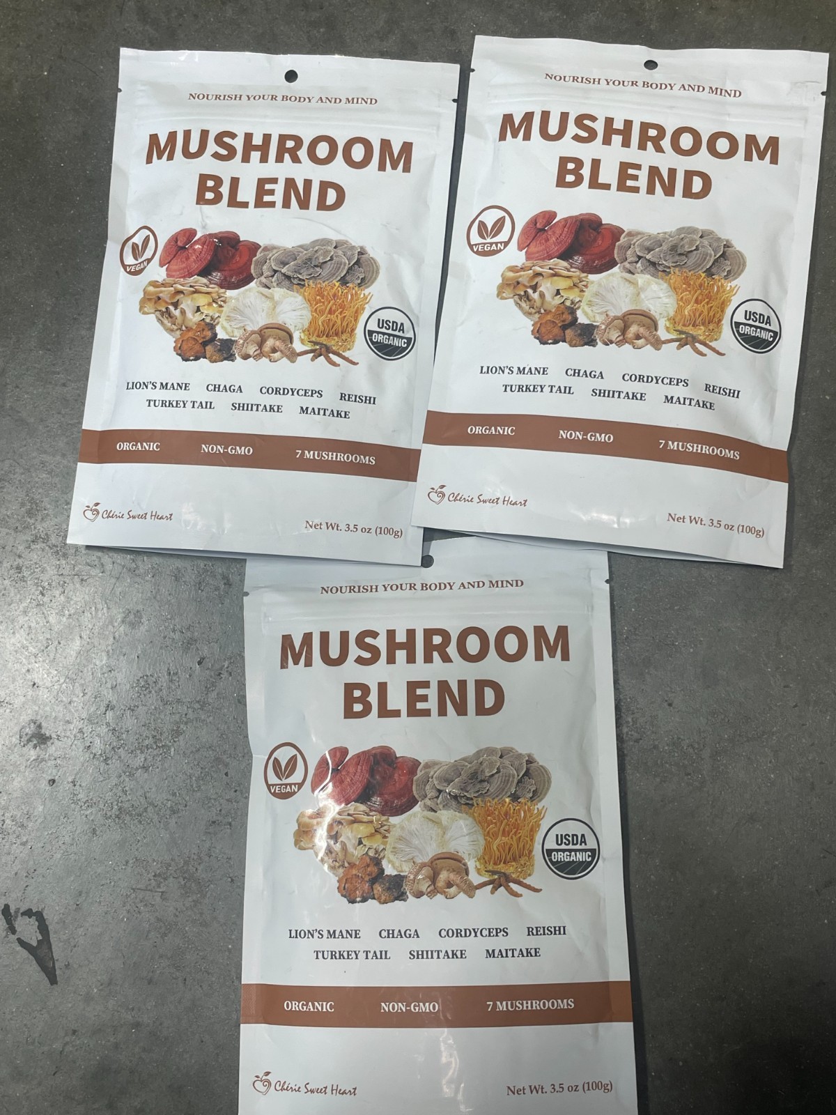 Lot of 25 Cherie Sweet Heart Mushroom Blend 3.5 oz
