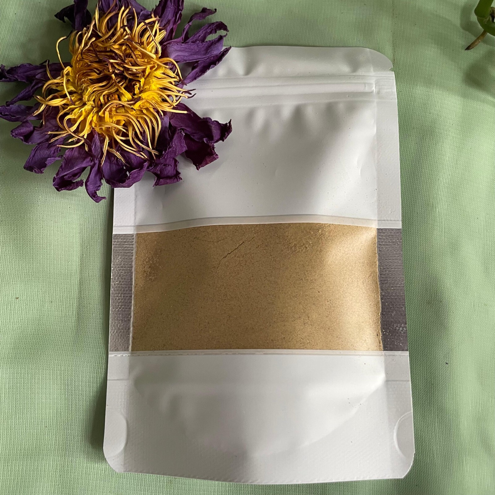 Blue Lotus nymphaea caerulea Flowers Powder 100% Organic Natural Pure Herbal Tea