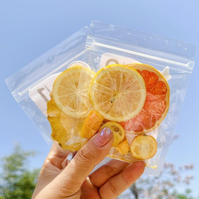 Queen Tee’s Premium Freeze-Dried Fruit Tea Slices Packages