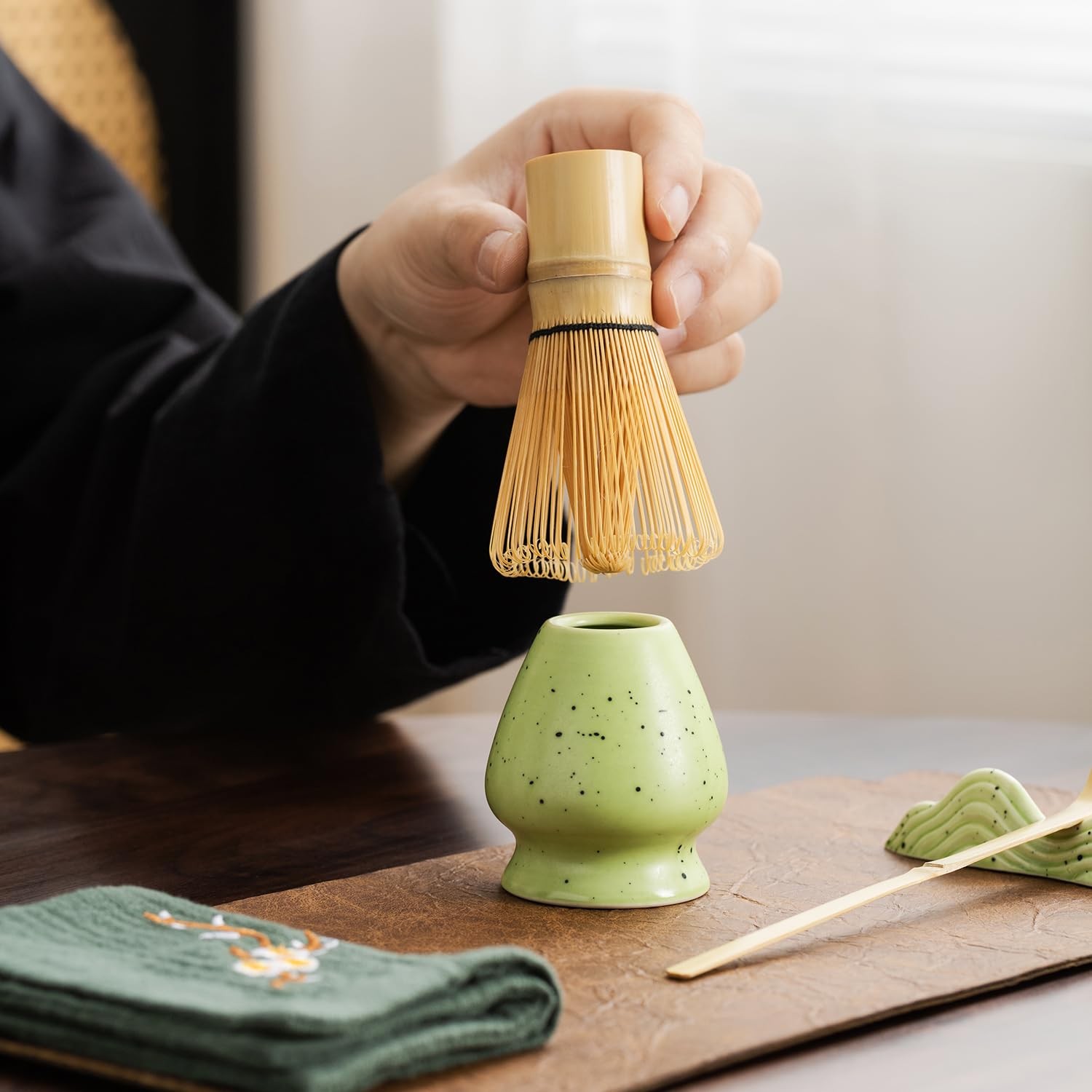 7Pcs Japanese Matcha Tea Set, Matcha Kit with Matcha Bowl (with Pouring Spout…