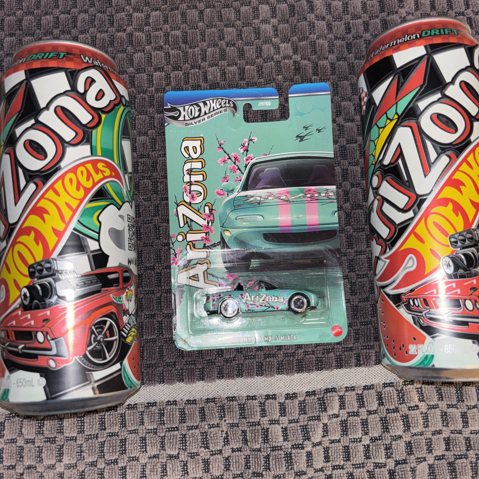 VERY HARD TO FIND!!! 2 WATERMELON DRIFT ARIZONAS CANS & THE 1991MAZDA HW PROMO