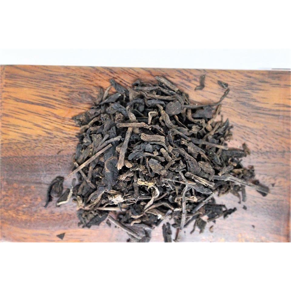 1980’s Liu An Anhui Province 500 g basket Tea with old ginseng flavor Raw (Sheng