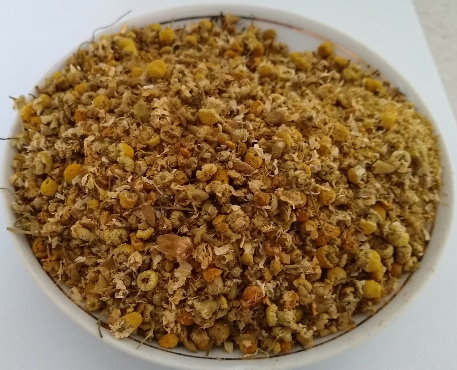 GERMAN CHAMOMILE FLOWERS DRIED ORGANICALLY GROWN EGYPT 1 OZ -16 OZ