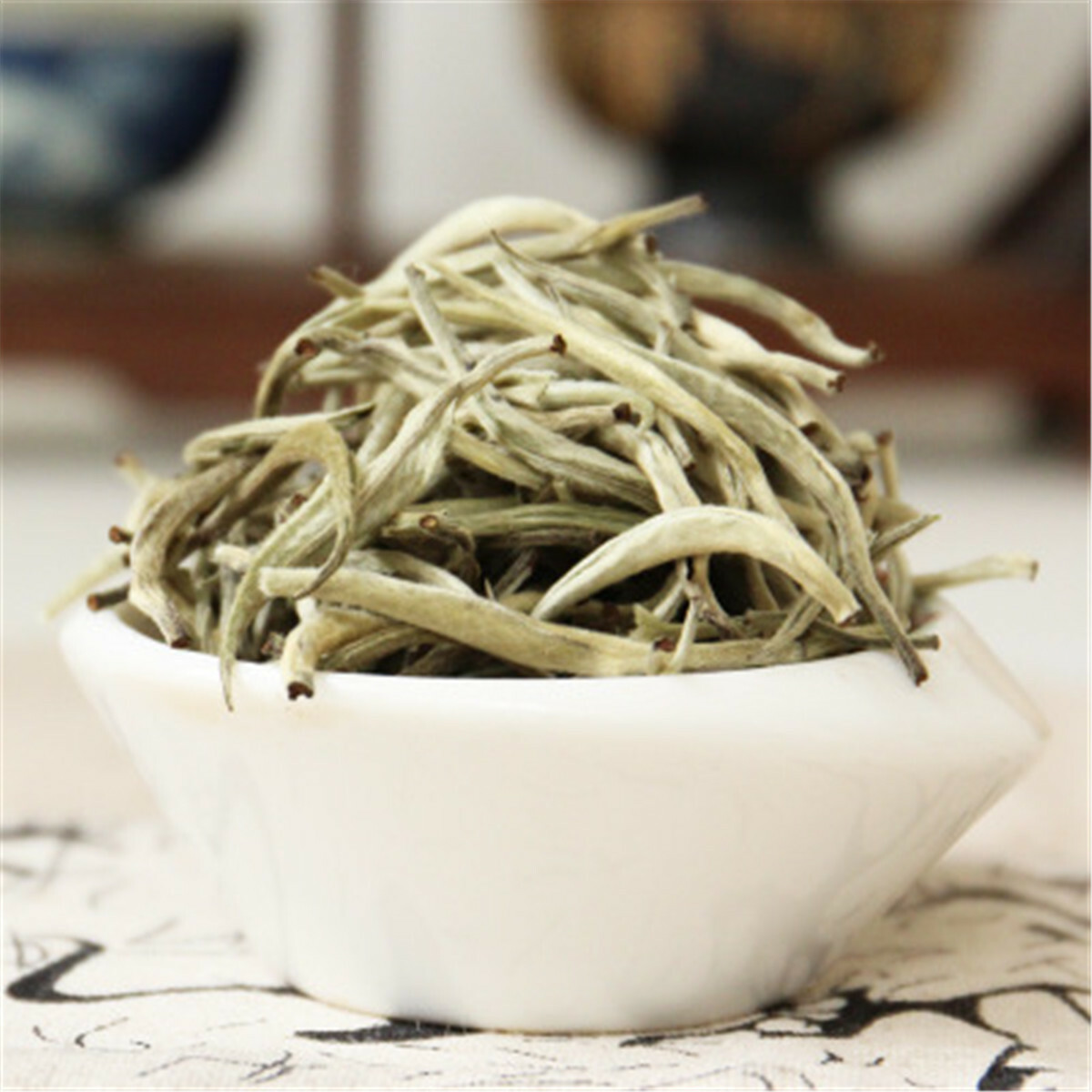 Silver Needle White Tea Bai Hao Yin Zhen Organic Loose Leaf Buds Premium