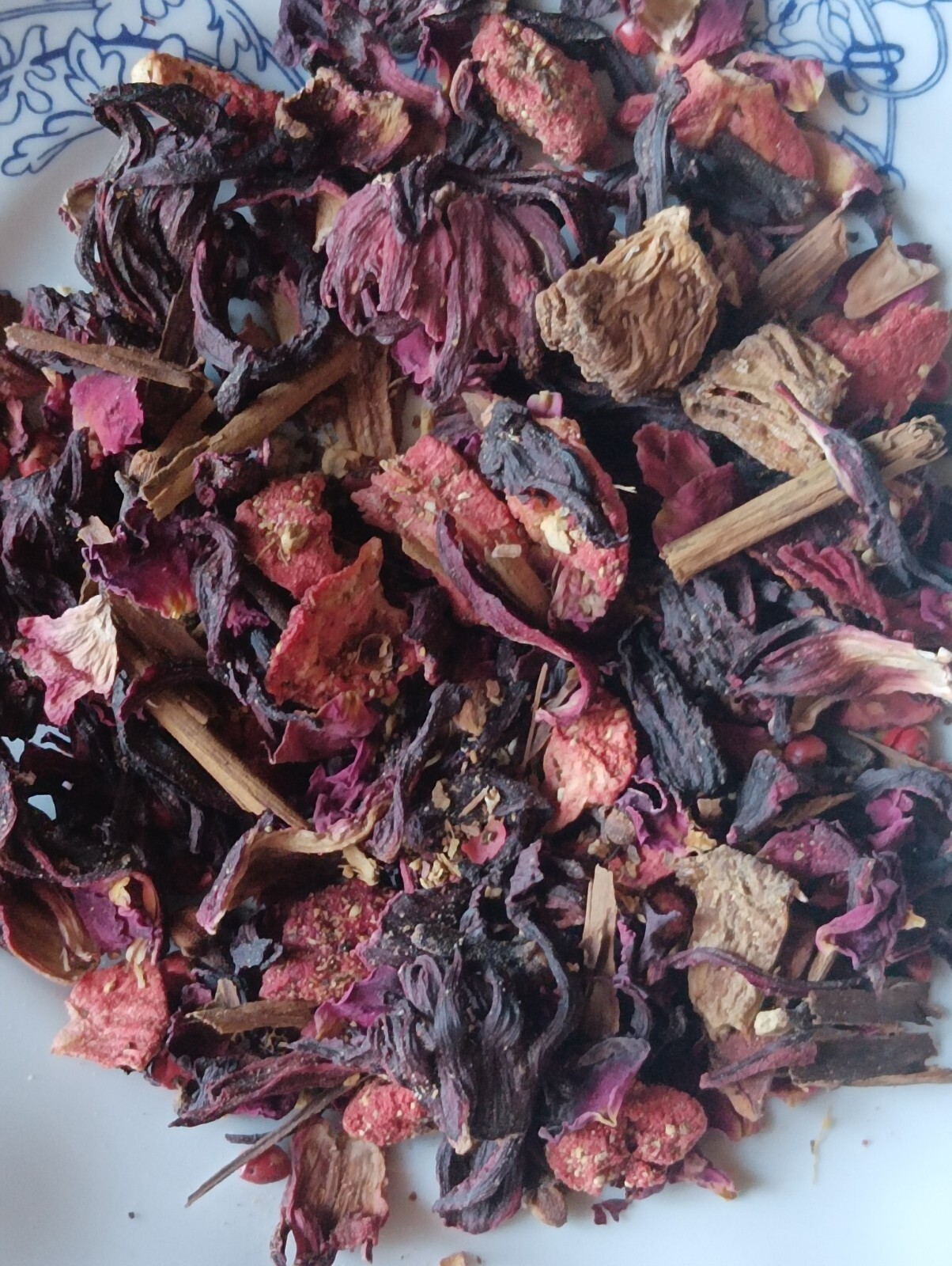 Tea Incanus Ginseng White Mulberry Sideritis Lemon grass Next item delivery 50p