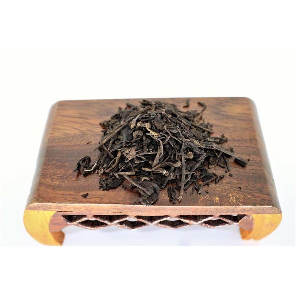 1980’s Liu An Anhui Province 500 g basket Tea with old ginseng flavor Raw (Sheng