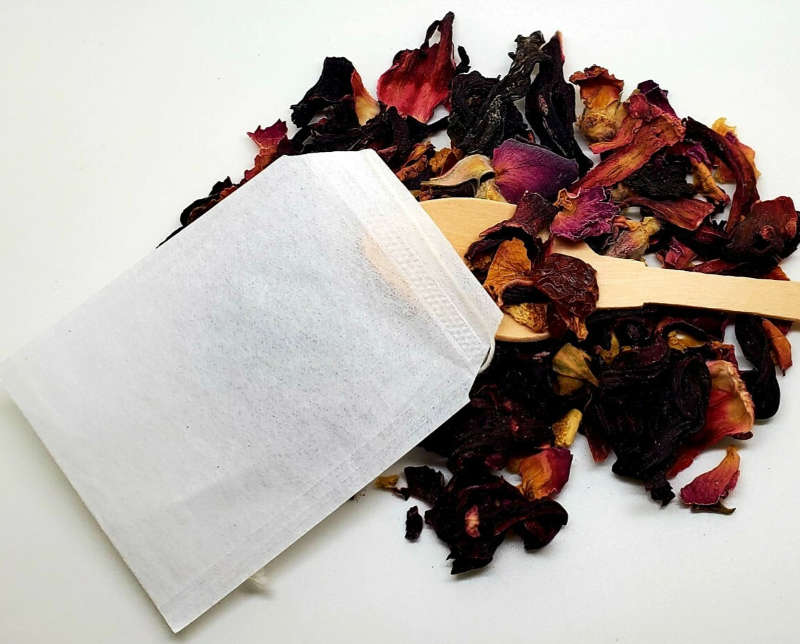 Hibiscus Herbal Tea + Rosehip, Orange Peel, Rose Petals (Free Spoon & 5 Tea Bags