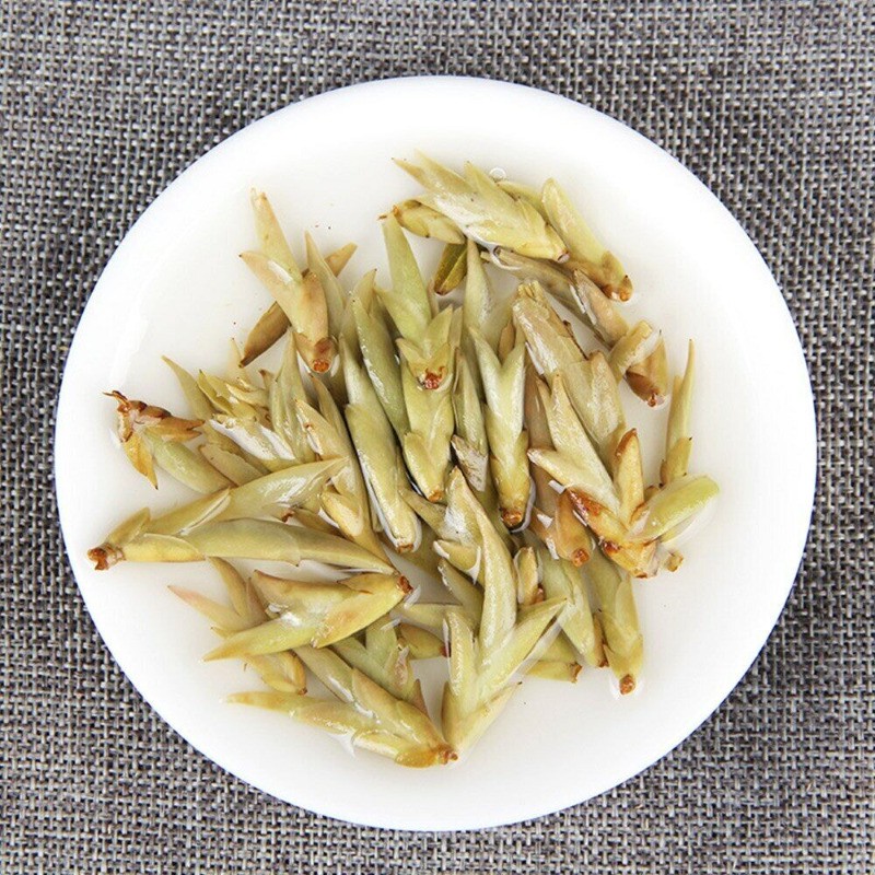 357g Yunnan High Mountain Early Spring Rich Aroma Raw Tea White Tea Cake