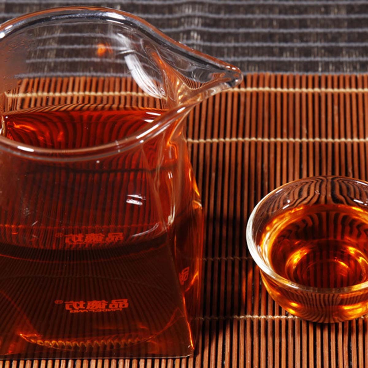Ripe Pu erh Tea Cooked Pu erh Loose Leaf Yunnan Black Tea Natural Premium China