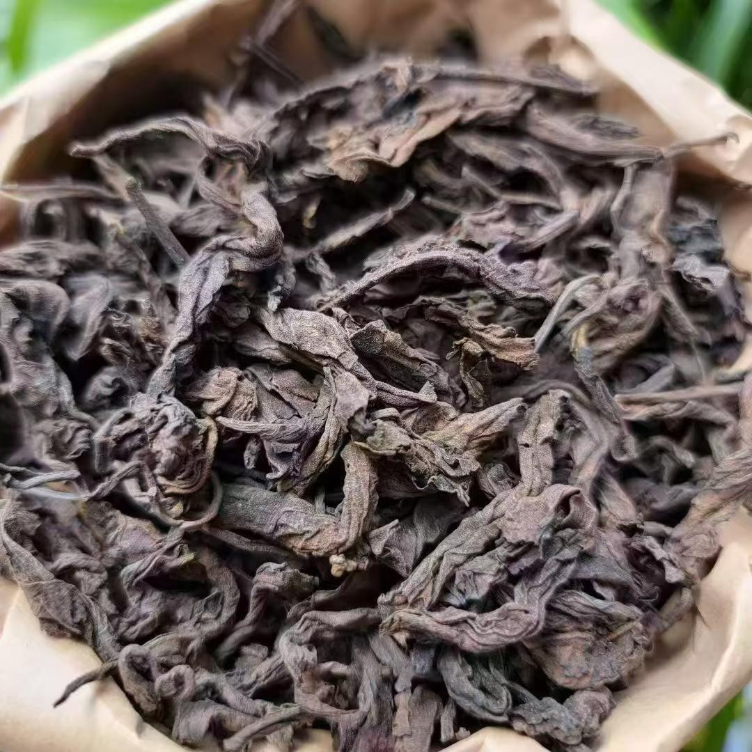 1988 Huayuan Banzhang Ancient Tree Raw Pu-erh Loose Tea 250g