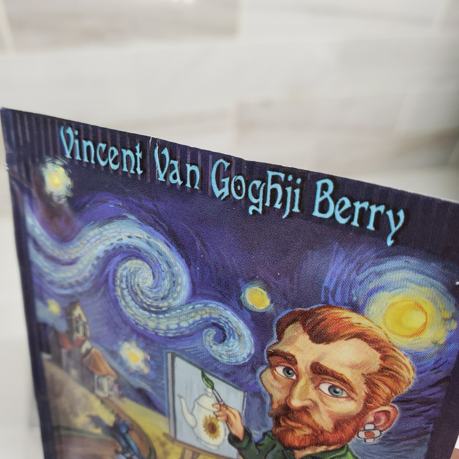 Vincent Van Goghji Berry Tea Bags in Clear Cube The Tea Book Best by 11/26