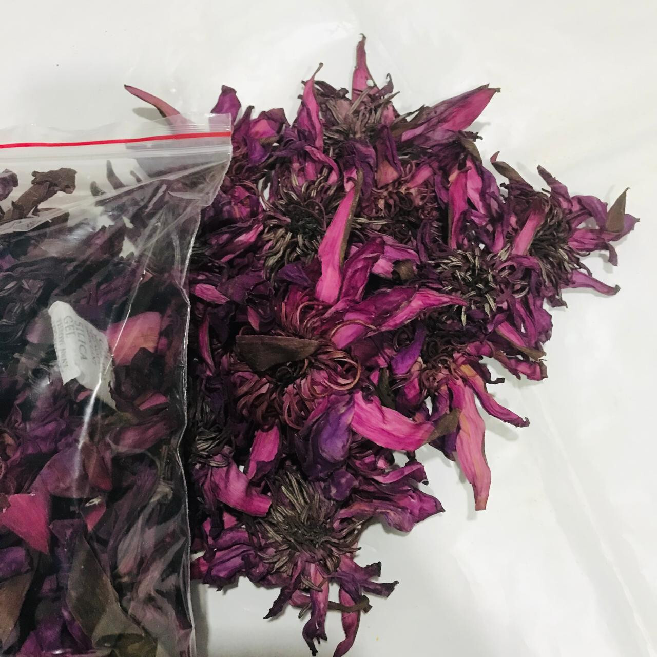 Dried Red Lotus Flower 1kg Nymphaea Rubra 100% Organic Natural Herbal Tea